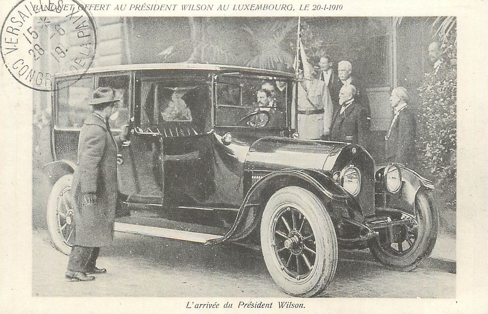 REPRO Banquet offert au President Wilson au Luxembourg L'Arrivee du President Wilson Automobile
